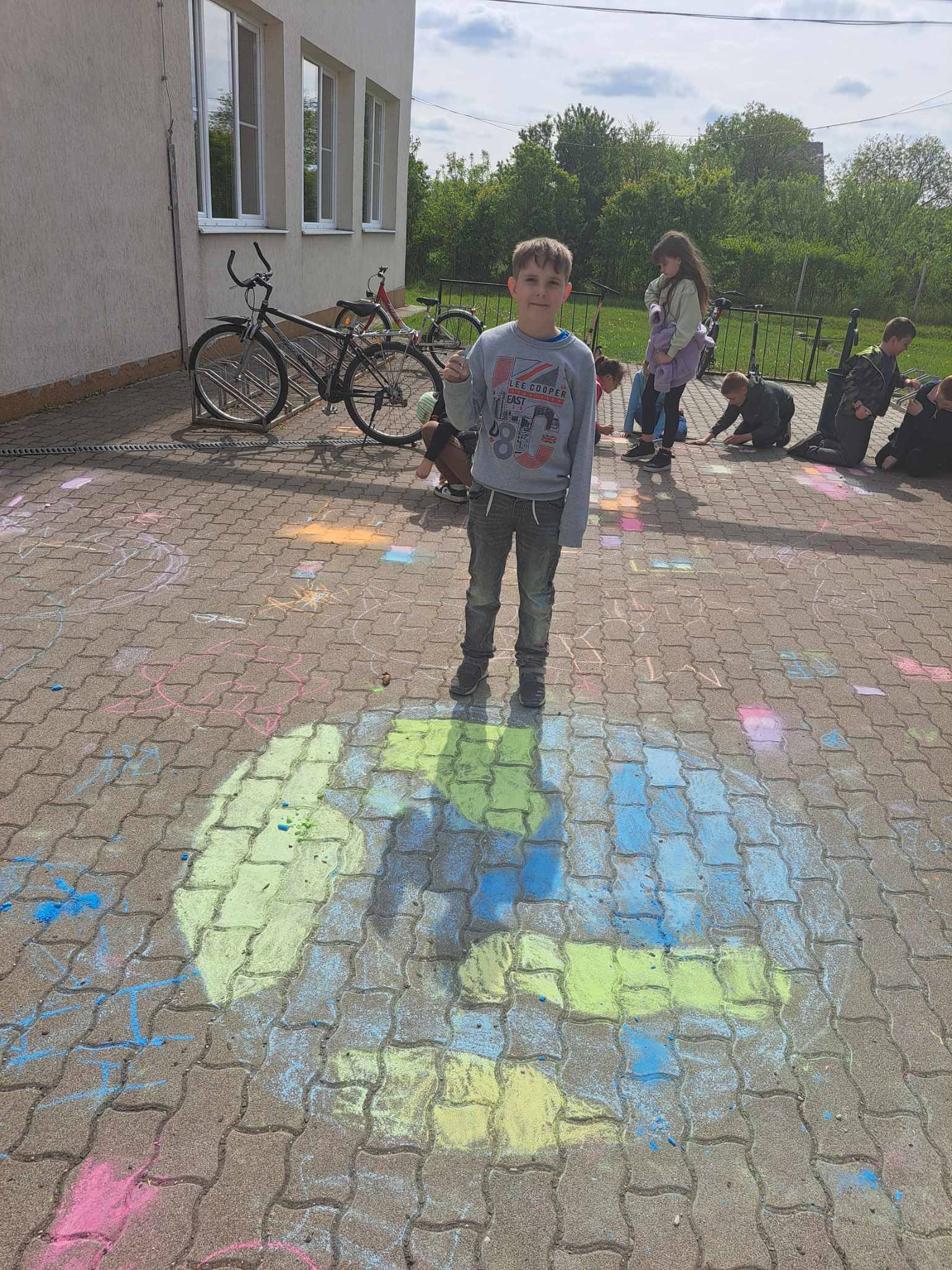691